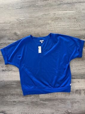 Talbots V-Neck Short Sleeve Top in Cobalt Blue